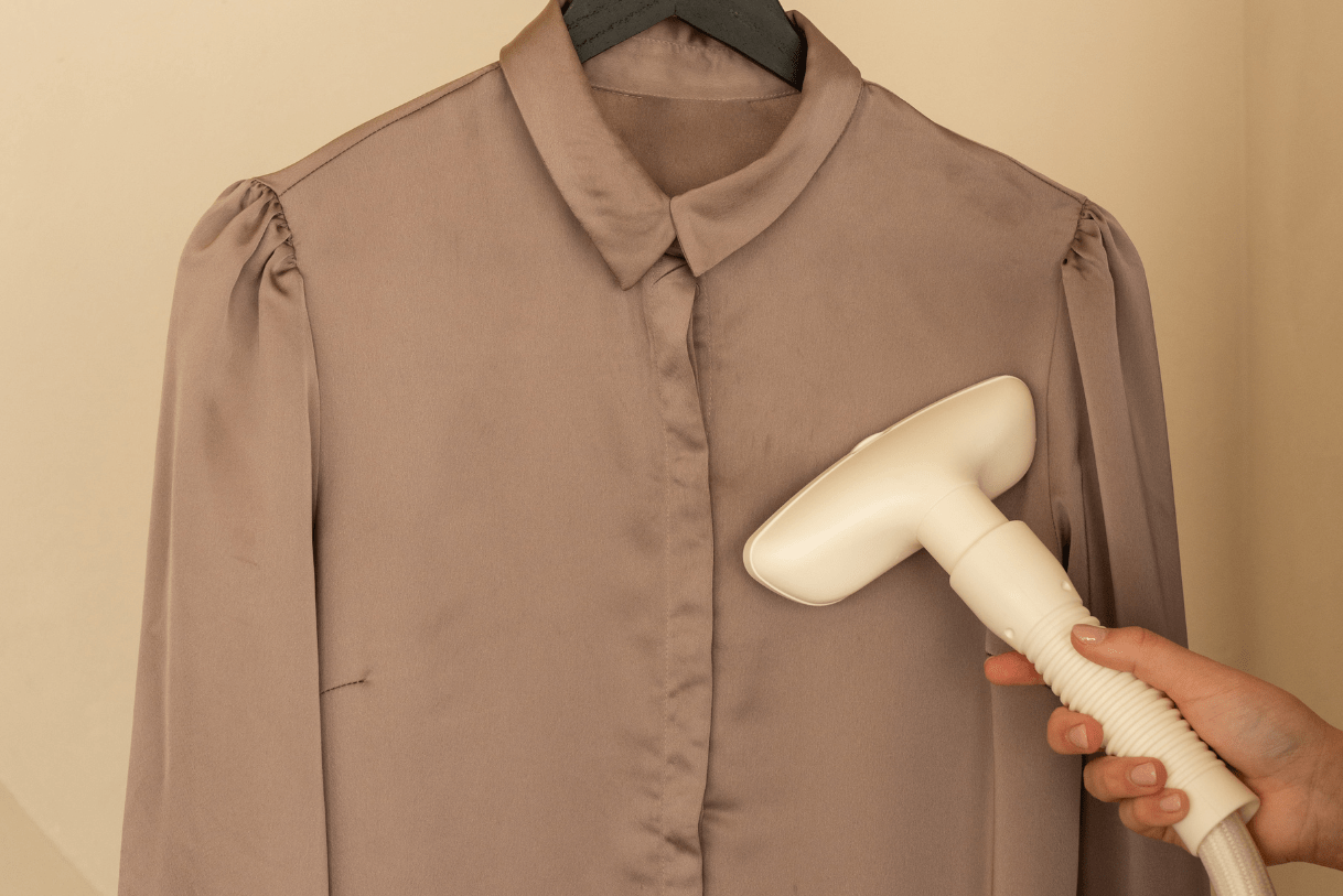 Ontdek de voordelen van de professionele kledingstomer van STEAMRS - STEAMRS